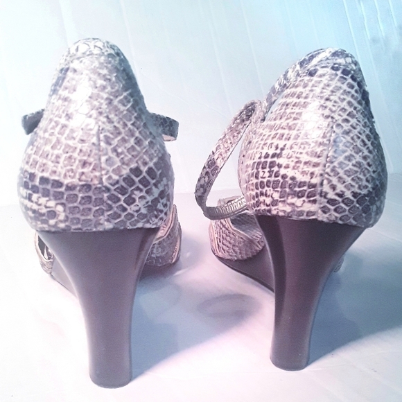 Franco Sarto Faux Snakeskin Wedged Sandals - Picture 4 of 16